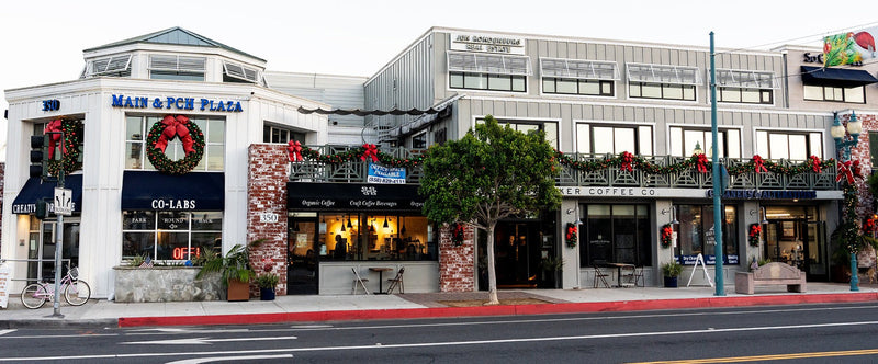 Creating Commercial Christmas Focal Points