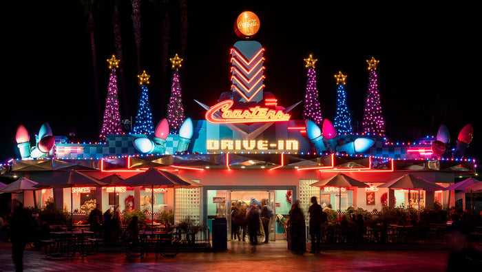 Lighting Combinations That Make Your Business Stand Out at Night