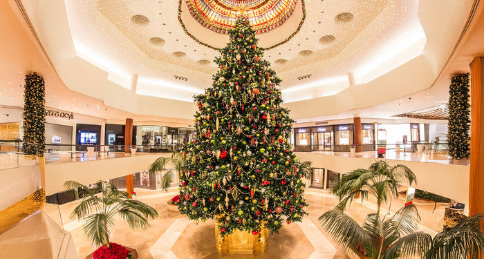 Why More Businesses Are Choosing Pre-Decorated Christmas Trees