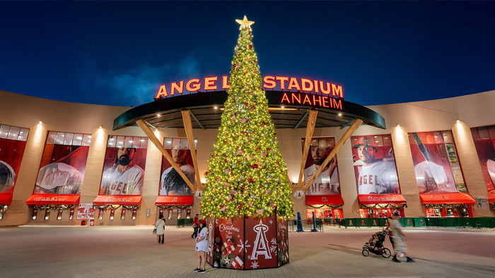 Why Outdoor Commercial Christmas Decorations Require Different Planning