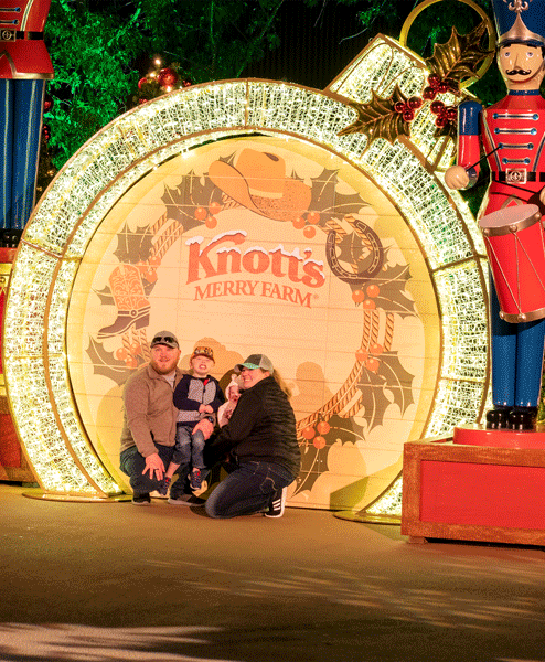 Walk-Through Ornament Selfie Station
