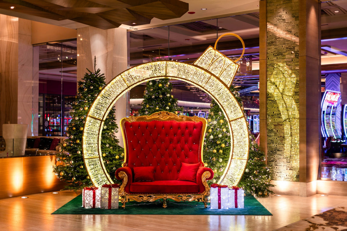 Christmas Decor & Lighting
