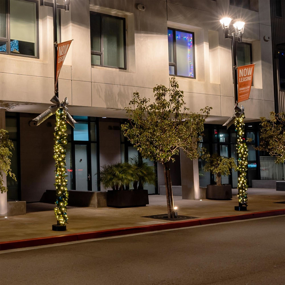 Bow Accent Kits for Light Poles