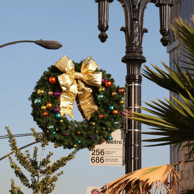 Classic Bow Wreath