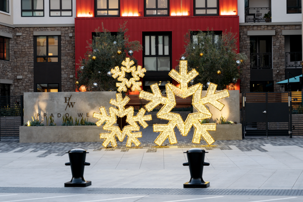 Regal Snowflakes