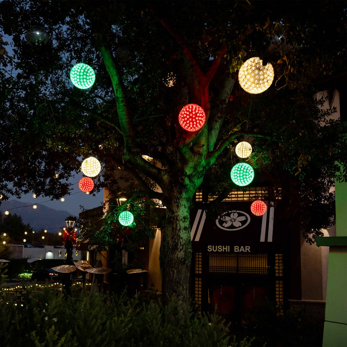 Illuminated LED Spheres