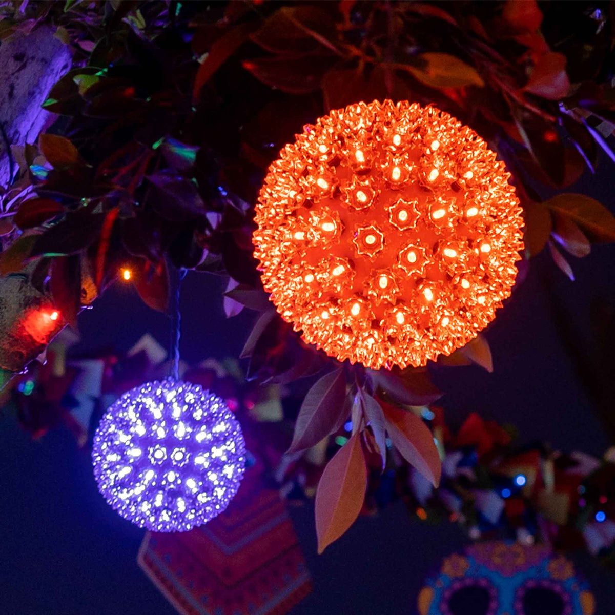 Illuminated LED Spheres