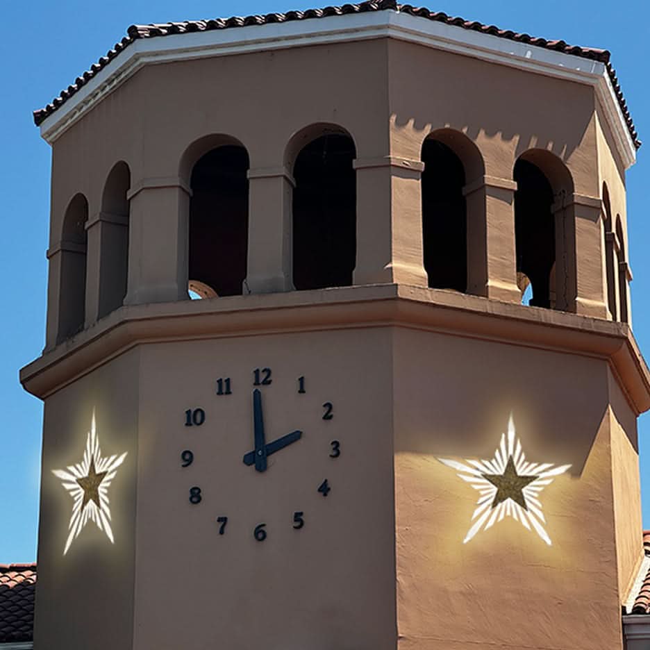 Dekra-Lite Sivas Star projected on the side of a building