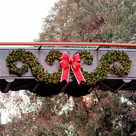 Dekra-Lite 4'6" Topiary Scrolls Set of Two w/ Red Bow