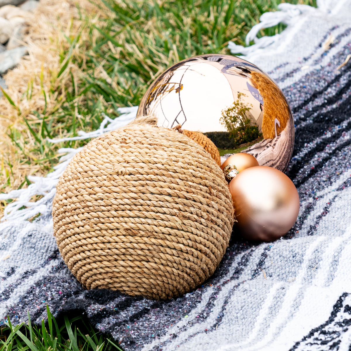 Burlap Round Ornaments