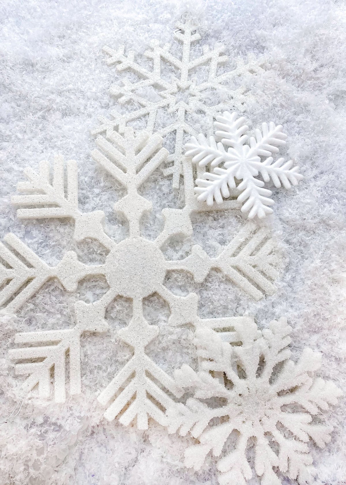 Dekra-Lite 18" Crystal Iced Flat Snowflake with All Snowflakes