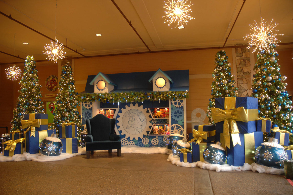 Dekra-Lite Hanging Protostars Christmas Display