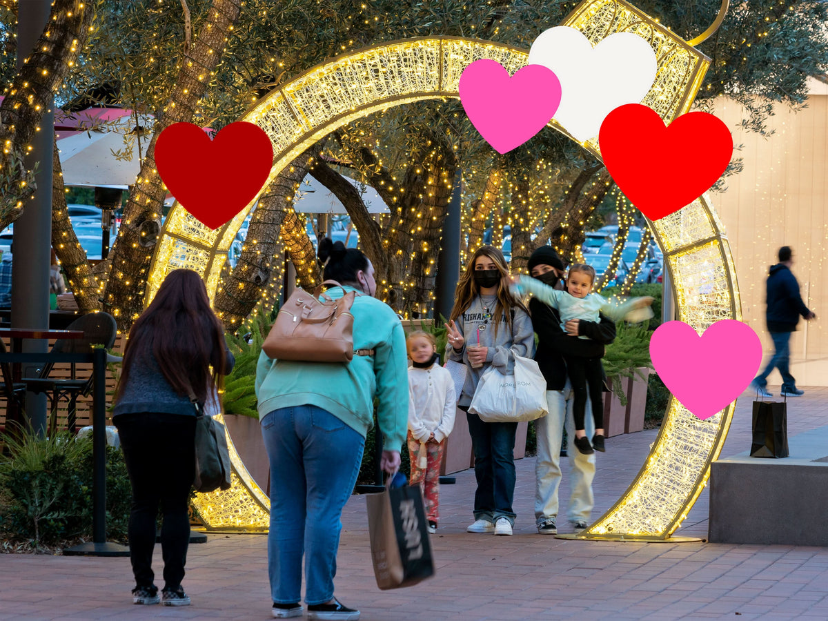 Dekra-Lite Valentine's Day Selfie Station w/ People Taking Pictures